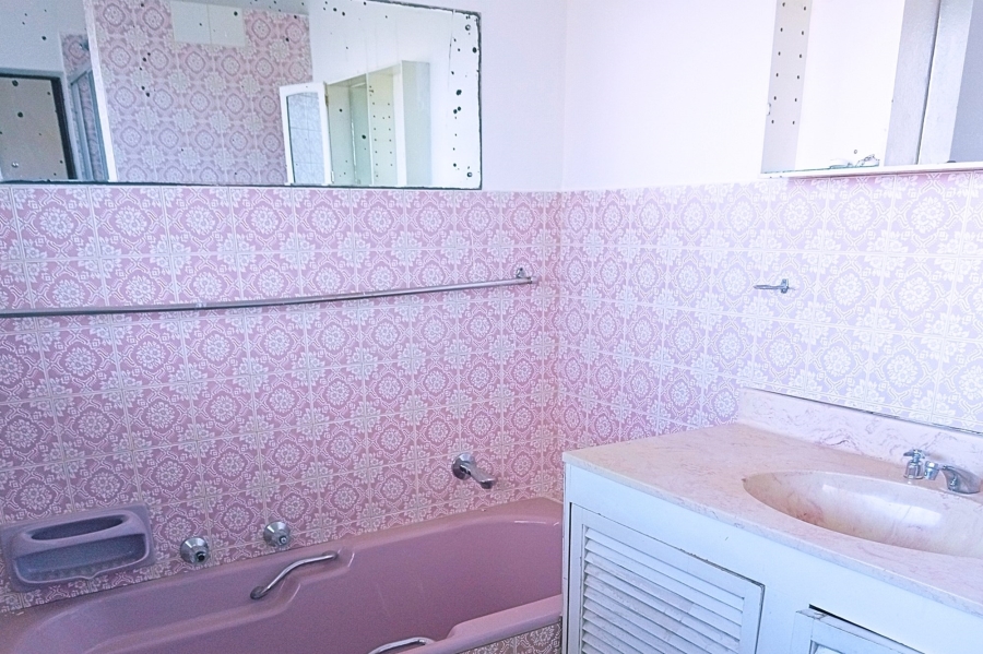 4 Bedroom Property for Sale in Chrismar Western Cape